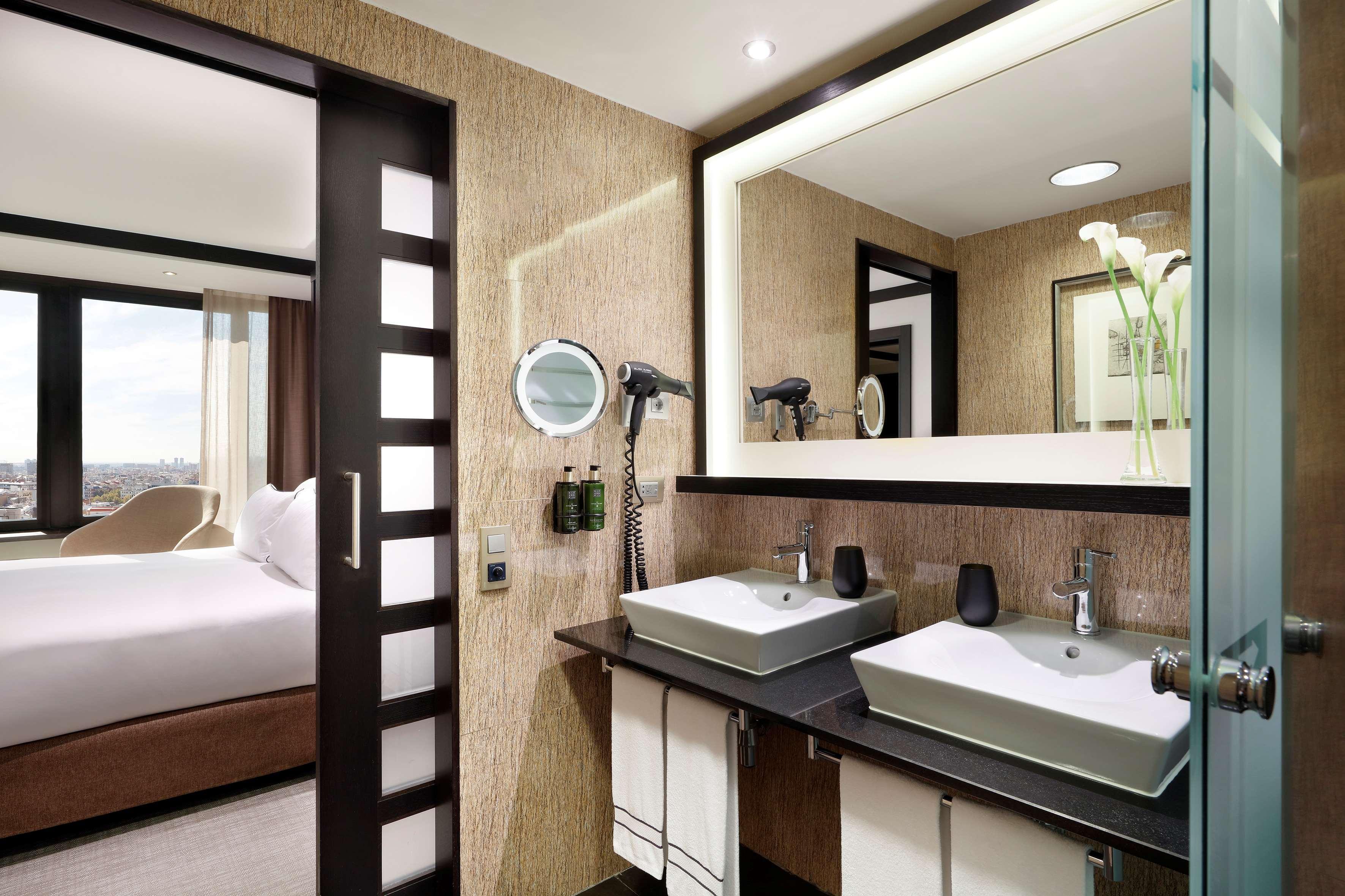 Hotell Melia Sarria 5*